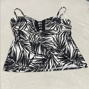 Apt.9 Tropical Print Black and White Tankini Swim Top Sz 16/18